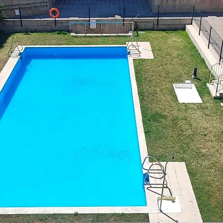 Dianu, Con Piscina En Vut-2230-as *