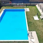 Dianu, Con Piscina En Vut-2230-as *