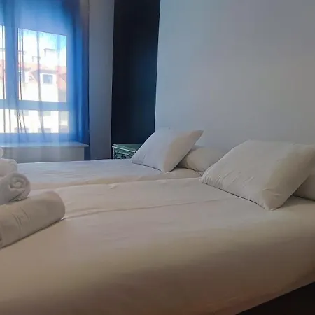 Dianu, Con Piscina En Vut-2230-as